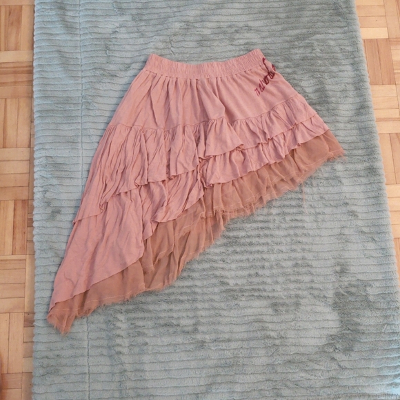 Designer 2pc skirt set silk and rayon - Picture 6 of 6